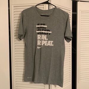 Nike tshirt